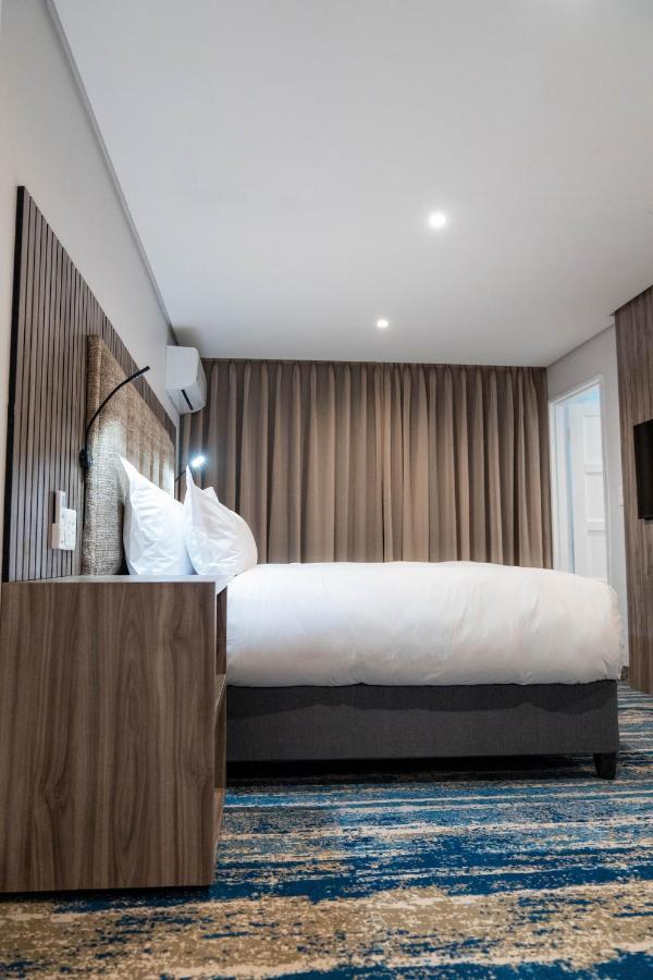 אמנזימטוטי Zar Hotel מראה חיצוני תמונה